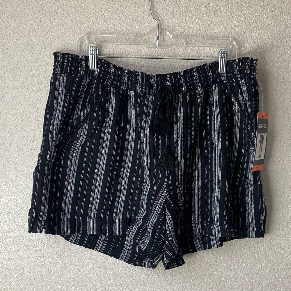 Briggs New York Women's Linen Blend Pull-On Shorts with Pockets and Drawstring